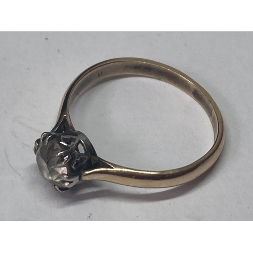 518 - A TESTED TO 18 CARAT YELLOW GOLD RING (HALLMARK WORN) WITH A SOLITARE DIAMOND SIZE N GROSS WEIGHT 2.... 