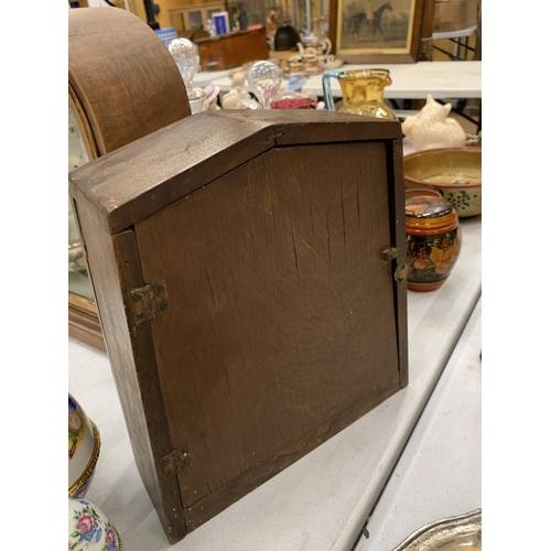 130 - A VINTAGE BRASS AND ENAMEL FACED AMERICAN MANTLE CLOCK, 'ANSONIA NEW YORK', WITH KEY, VENDOR STATES ... 