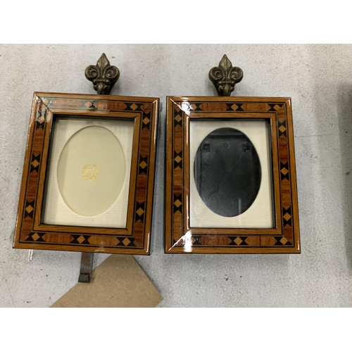 204 - A PAIR OF SMALL INLAID PHOTO FRAMES, 6.5CM X 8CM