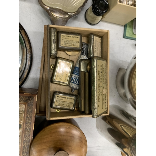 227 - A MIXED LOT OF COLLECTABLES TO INCLUDE A HAND MIRROR, A QUANTITY OF VINTAGE TINS CONTAINING PRESS BU... 