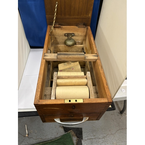 13 - A VINTAGE ANTIQUE CASH REGISTER WITH BELL IN WORKING ORDER