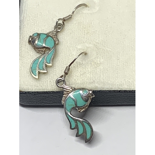 565 - A PAIR OF MARKED SILVER AND ENAMEL TURQUOISE EARRINGS IN A PRESENTATION BOX