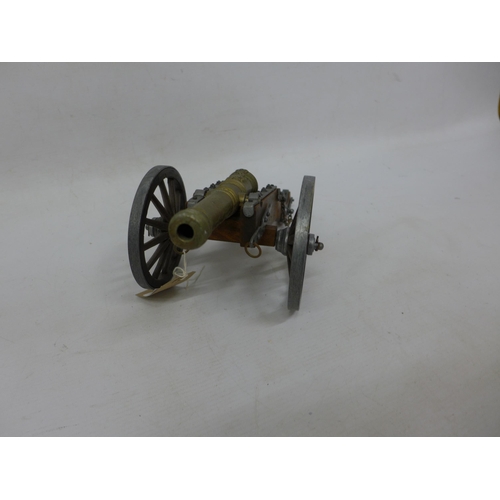 297 - A FRENCH LOUIS XIV NON FIRING MODEL CANNON AND CARRIAGE, 16CM BARREL, LENGTH 29CM