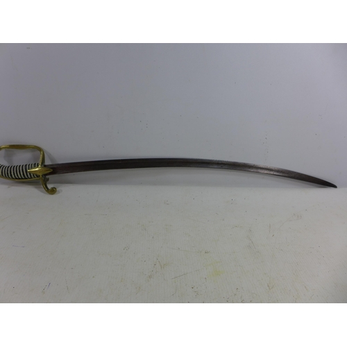 441 - A FRENCH CHILDS 1805-15 PATTERN LIGHT CAVALRY OFFICERS SWORD, 53CM BLADE, LENGTH 63CM