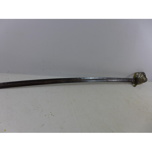 445 - A QUEEN VICTORIA 1845/1854 PATTERN INFANTRY OFFICERS SWORD, 82CM BLADE, LENGTH 96CM