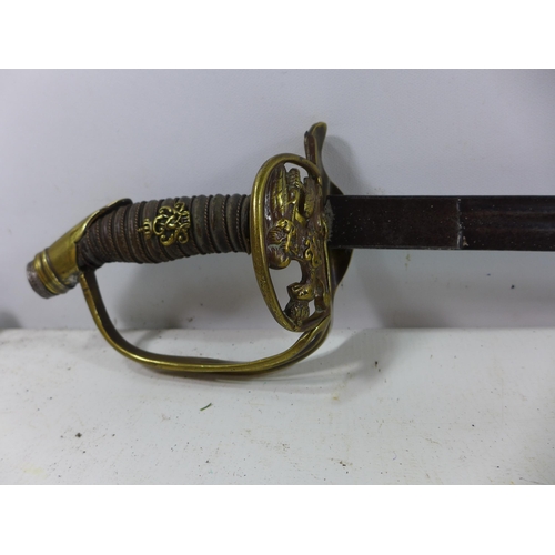 449 - A PRUSSIAN 1889 INFANTRY OFFICERS SWORD, 80CM BLADE, LENGTH 95CM