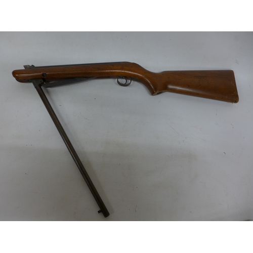 451 - A BSA .177 CALIBRE AIR RIFLE, 47CM BARREL, LENGTH 108CM