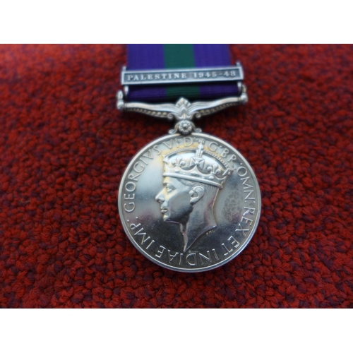 476 - A GEORGE VI GENERAL SERVICE MEDAL WITH PALESTINE 1945 - 48 BAR, AWARDED TO 19075857 SIGNALMAN H. ROW... 