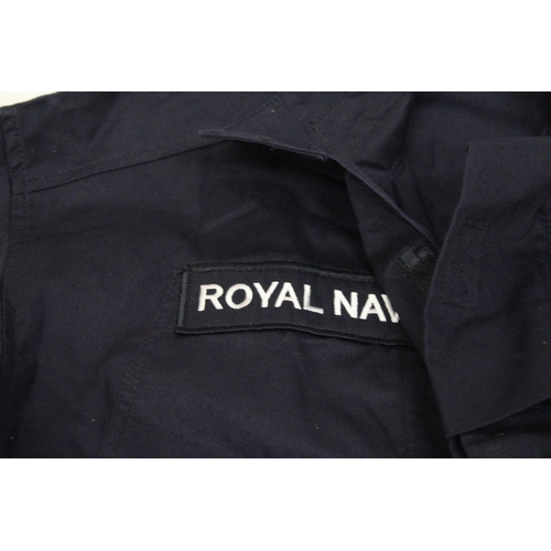 274 - A COLLECTION OF MID TO LATE 20TH CENTURY ROYAL NAVY CLOTHING, TO INCLUDE JACKETS, TROUSERS, ARMY TRO... 