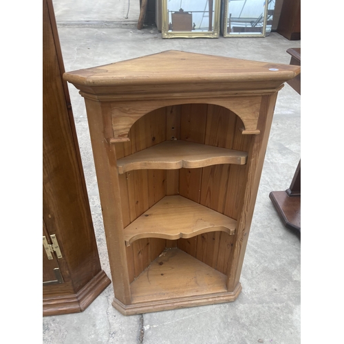 3009 - A PINE CORNER SHELF AND CORNER CUPBOARD WITH H.BRASS HINGES