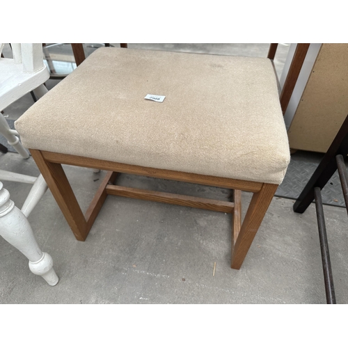 2908 - A G PLAN DRESSING STOOL