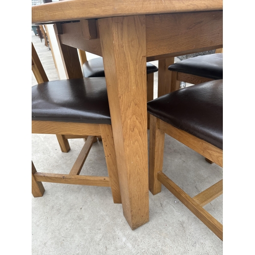 3019 - A 'MORRIS FURNITURE' OAK EXTENDING DINING TABLE, 43