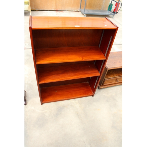 3042 - A MAHOGANY THREE TIER OPEN BOOKCASE, 30