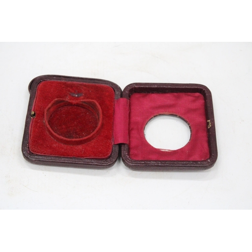 85 - A VINTAGE RED LEATHER POCKET WATCH CASE WITH RED INTERIOR