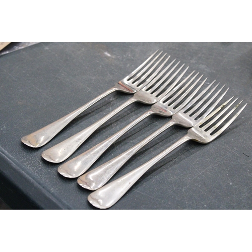 90 - FIVE VINTAGE FORKS MARKED NORWEGIAN SILVER