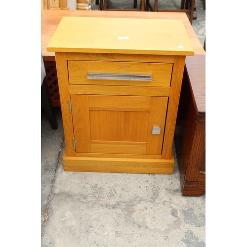 2855 - AN OAK BEDSIDE LOCKER