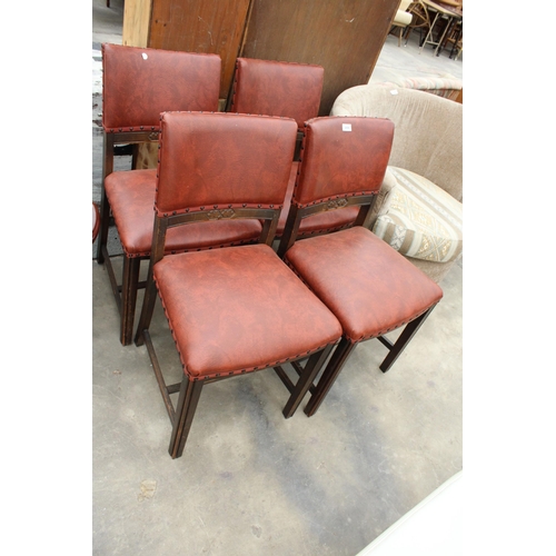 2899 - A SET OF FOUR OAK MID 20TH CENTURY DINING CHAIRS