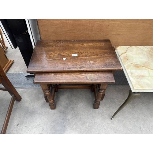 2965 - TWO LLOYD LOOM CHAIRS, A NEST OF THREE TABLES AND AN ONYX TABLE