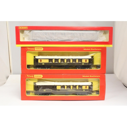 306 - THREE OO GAUGE HORNBY CARRIAGES TO INCLUDE A LNER SLEEPER COACH, PULLMAN 1ST CLASS (JANE) AND PULLMA... 