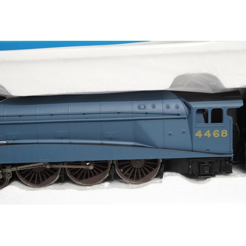 311 - A HORNBY OO GAUGE 'MALLARD', LNER CLASS A4 - R3371, AS NEW IN BOX