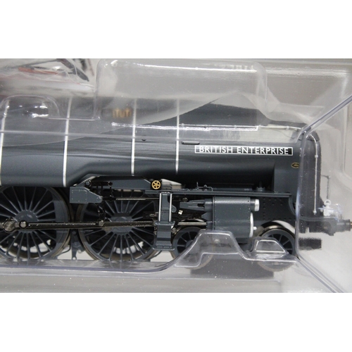 317 - A HORNBY OO GAUGE LNER CLASS W1, 'HUSH HUSH' 4-6-4 'BRITISH ENTERPRISE' - R3841, AS NEW IN BOX