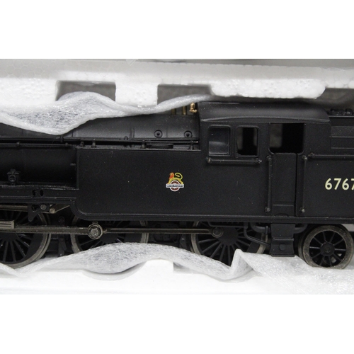 326 - A BACHMANN V3 TANK LOCOMOTIVE 67673 BR PLAIN BLACK E/EMBLEM WITH WESTINGHOUSE PUMP LOCOMOTIVE - AS N... 