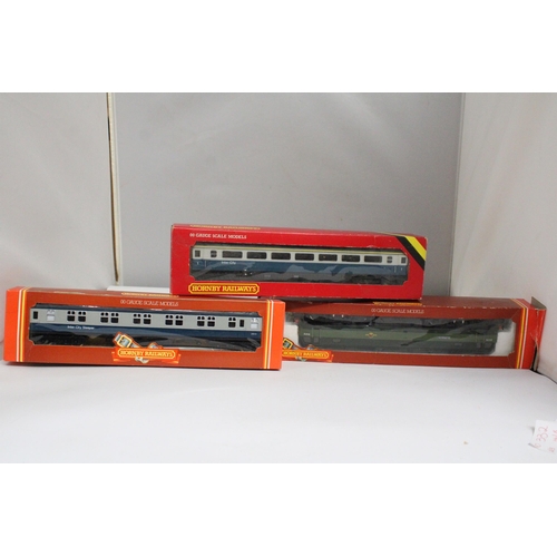 332 - THREE HORNBY OO GAUGE ITEMS TO INCLUDE, A BR CLASS 47 DIESEL 'MAMMOTH', R328, A BR INTER-CITY COACH ... 