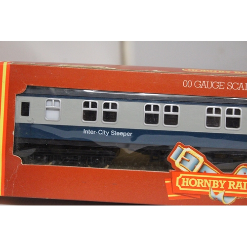 332 - THREE HORNBY OO GAUGE ITEMS TO INCLUDE, A BR CLASS 47 DIESEL 'MAMMOTH', R328, A BR INTER-CITY COACH ... 