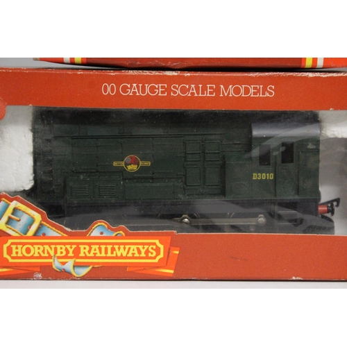 334 - A HORNBY OO GAUGE BR CLASS 08 DIESEL 0-6-0 SHUNTER, R354 AND A HORNBY R503 SIGNAL BOX - ALL BOXED