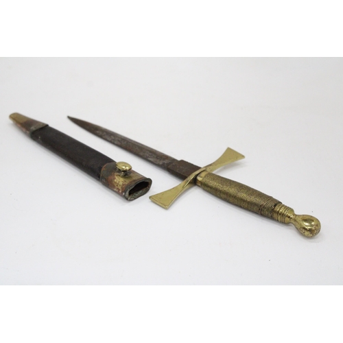 120 - A BRITISH CIRCA 1900 MASONIC DRESS DAGGER AND SCABBARD