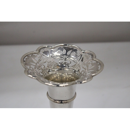 13 - A HALLMARKED BIRMINGHAM SILVER FLUTED FLOWER VASE WITH WEIGHTED BASE - GROSS WEIGHT 367.98