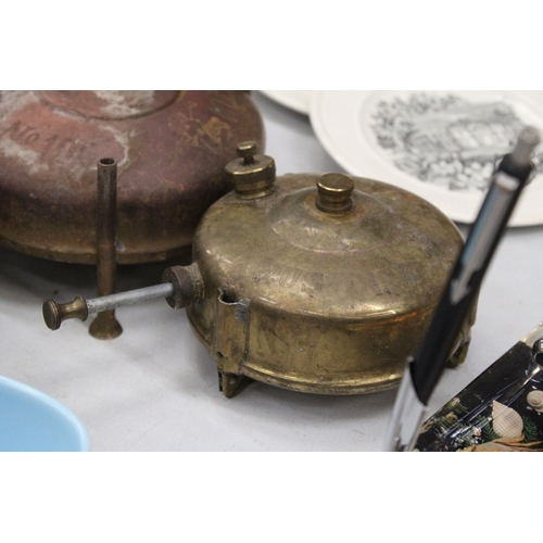 167 - A BRASS OPTIMUS PARAFFIN STOVE TOGETHER WITH A SWEA  SWEDEN NO. 106 CAMPING STOVE AND VINTAGE BLOW L... 