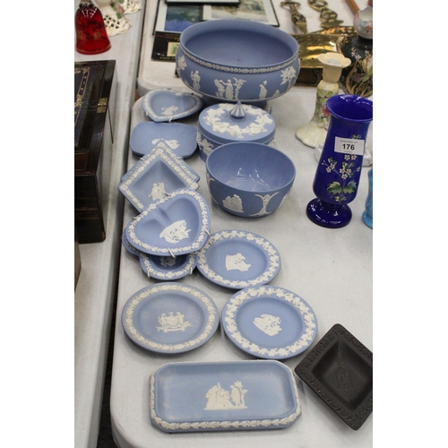 178 - A QUANTITY OF WEDGWOOD POWDER BLUE JASPERWARE TO INCLUDE PIN DISHES, LIDDED TRINKET BOX, FOOTED FRUI... 