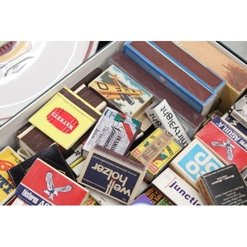 192 - A COLLECTION OF VINTAGE ADVERTISING MATCHBOXES