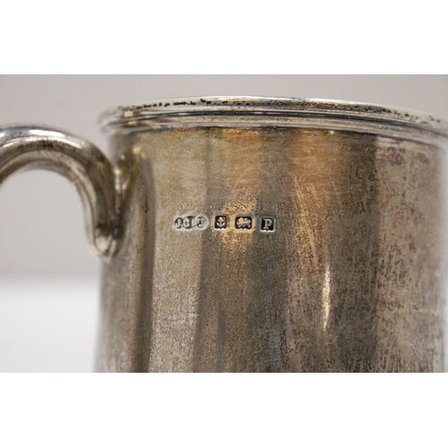 2 - A HALLMARKED BIRMINGHAM SILVER TANKARD GROSS WEIGHT 147.9 GRAMS ENGRAVED