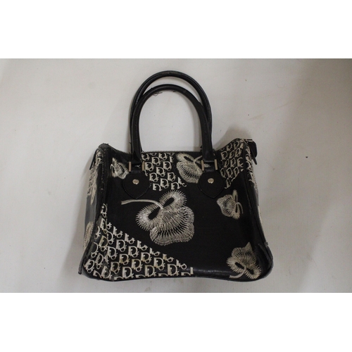 22 - A VINTAGE DIOR HANDBAG - REGISTRATION NO. 019-0533-1827