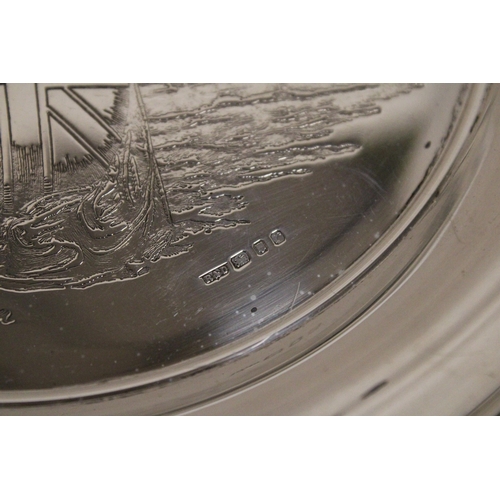 45 - A HALLMARKED LONDON SILVER BRITISH EMPIRE COMMEMORATIVE PLATE - 18 CM - WEIGHT APPROX 222.80