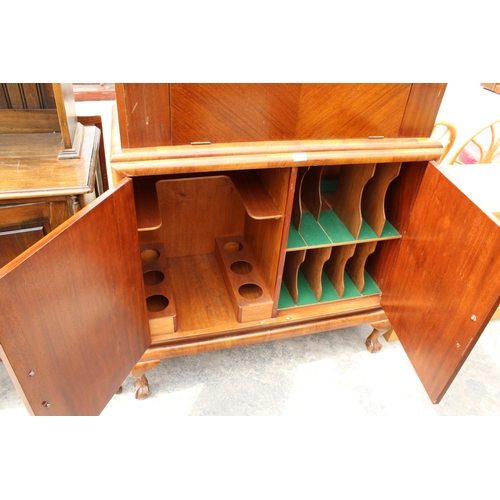 2846 - A MID 20TH CENTURY MAHOGANY COCKTAIL/RECORD CABINET WITH DROP-DOWN MIRRORED FRONT, SIX BOTTLE RACK A... 