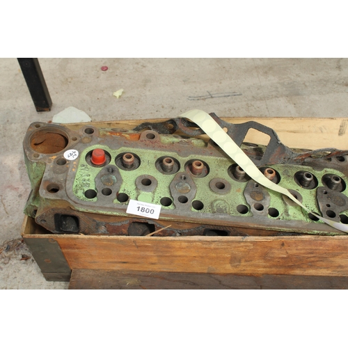 1800 - A VINTAGE LEYLAND TRACTOR CYLINDER HEAD - DIESEL