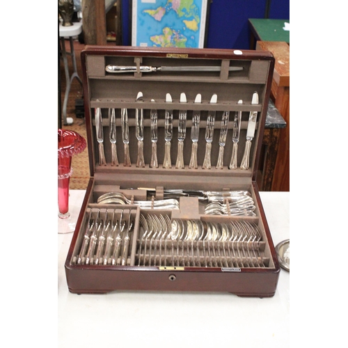 1 - A MAPPIN & WEBB SHEFFIELD CANTEEN OF CUTLERY IN A MAHOGANY CASE