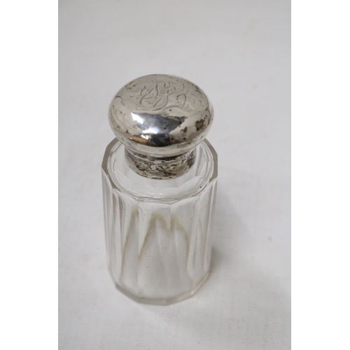 59 - THREE HALLMARKED CHESTER, BIRMINGHAM AND LONDON SILVER LIDDED ITEMS TO INCLUDE A SCENT BOTTLE AND TW... 