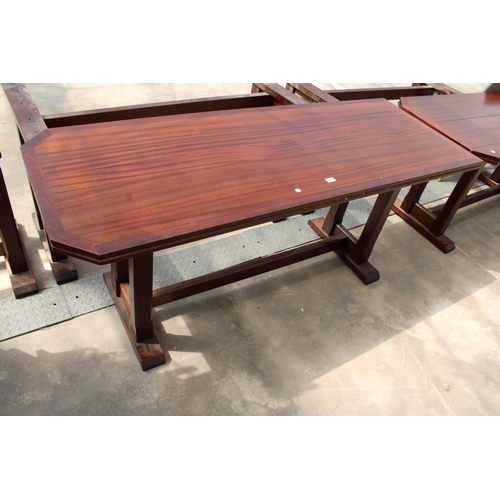 2938 - A MODERN PUB / RESTAURANT BOOTH TABLE, 72