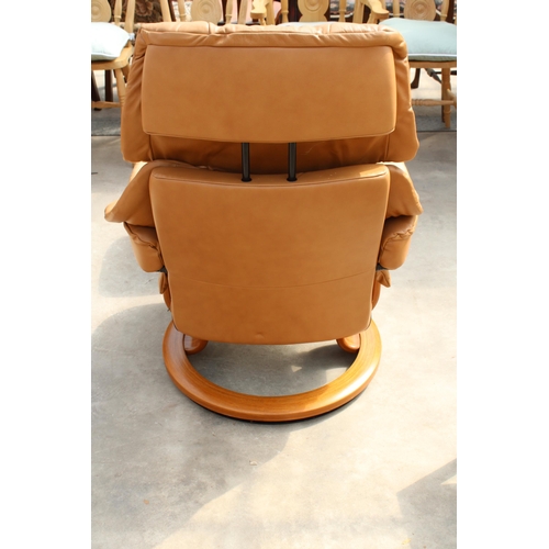 3003 - A STRESSLESS EKORNES SWIVEL RECLINER