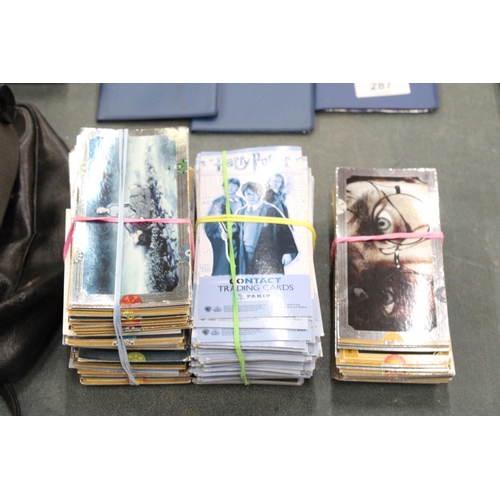 286 - A LARGE COLLECTION OF HARRY POTTER TRADING CARDS