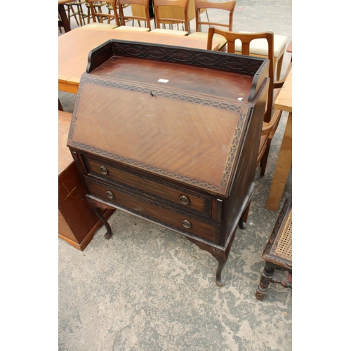 2759 - AN EDWARDIAN MAHOGANY BUREAU WITH GALLERY BACK ON CABRIOLE LEGS