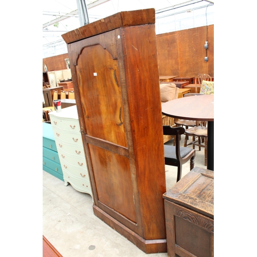 2787 - A VICTORIAN CORNER WARDROBE