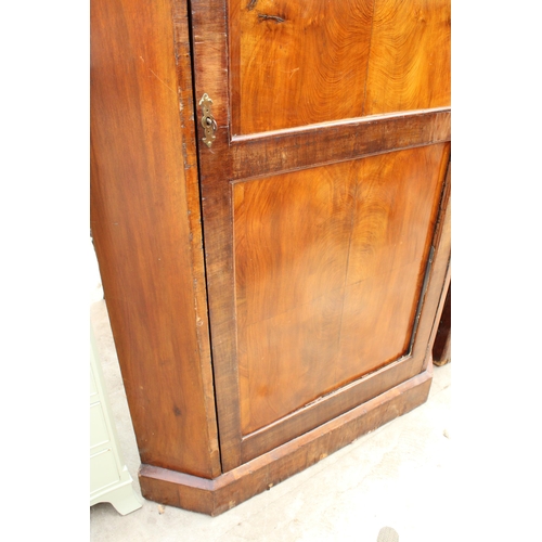 2787 - A VICTORIAN CORNER WARDROBE