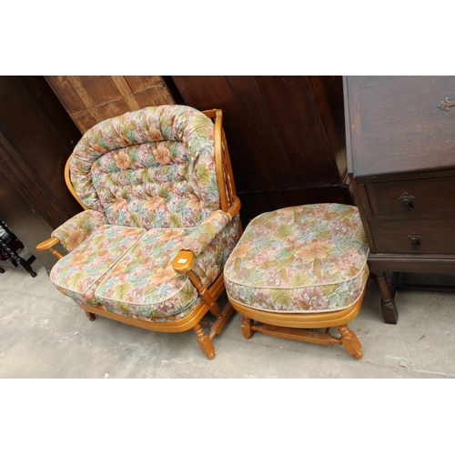 2798 - A JOYNSON HOLLAND COTTAGE SETTEE AND STOOL