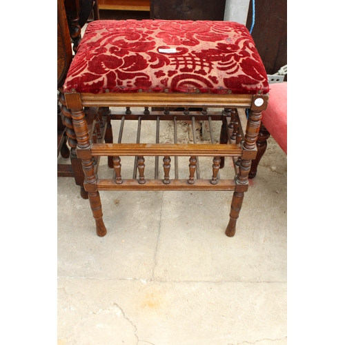 2809 - AN EDWARDIAN BEECH PIANO STOOL ON TURNED SUPPORTS AND LEGS