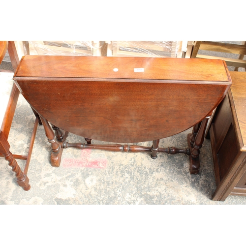 2955 - AN OVAL MAHOGANY SUTHERLAND TABLE, 40